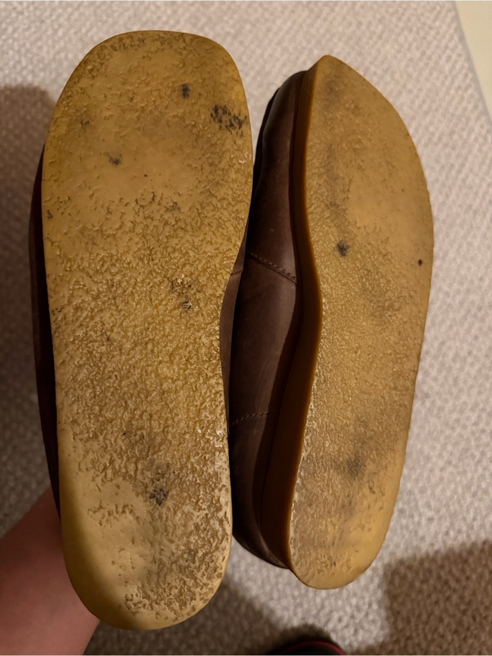 Clarks Men’s Brown Leather Chukka Boots with Crepe Sole - Picture 5 of 5